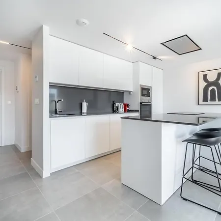 公寓 Luxury Oasis Escape 埃斯特波纳