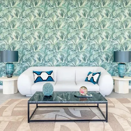 Luxury Oasis Escape アパート