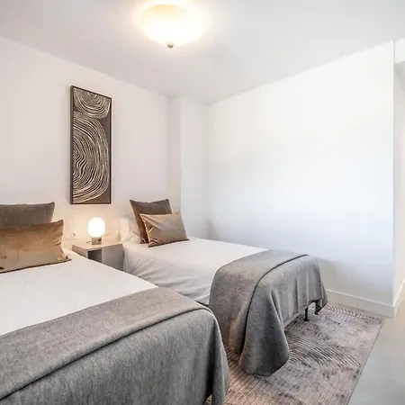 Daire Luxury Oasis 2 Bed Apartment With Scenic Views Estepona