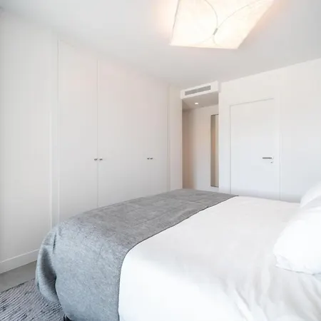 Luxury Oasis Escape Эстепона